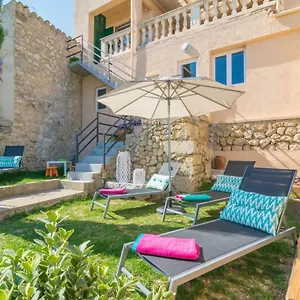Ca Sa Tia Vicari Ferienhaus
